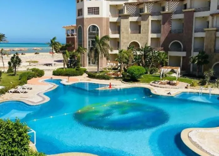 Üdülőközpont Royal Serviced 4*