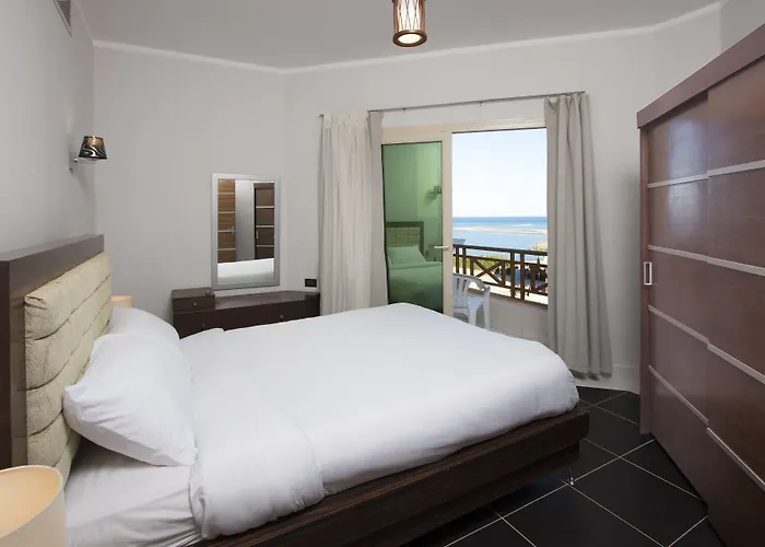 Royal Serviced 4* Gurdaka